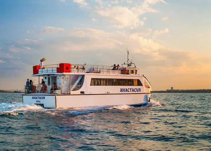 на брега на морето - сарафово Apartamento Burgas