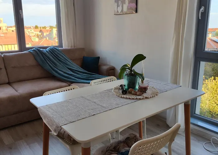 Apartamento на брега на морето - сарафово